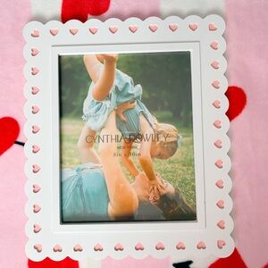 Cynthia Rowley Coquette Hearts 8” x 10”Picture Frame 💕